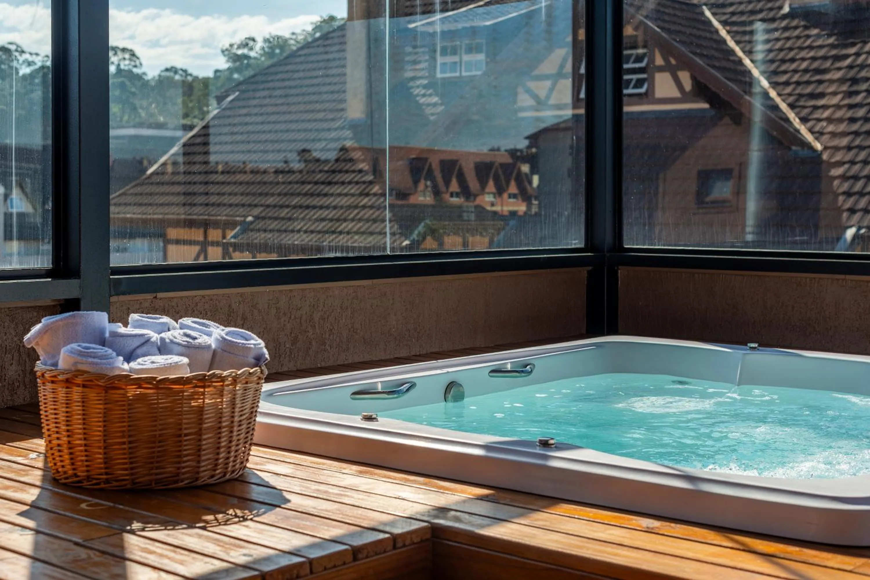 Hot Tub in Hotel Laghetto Stilo Centro