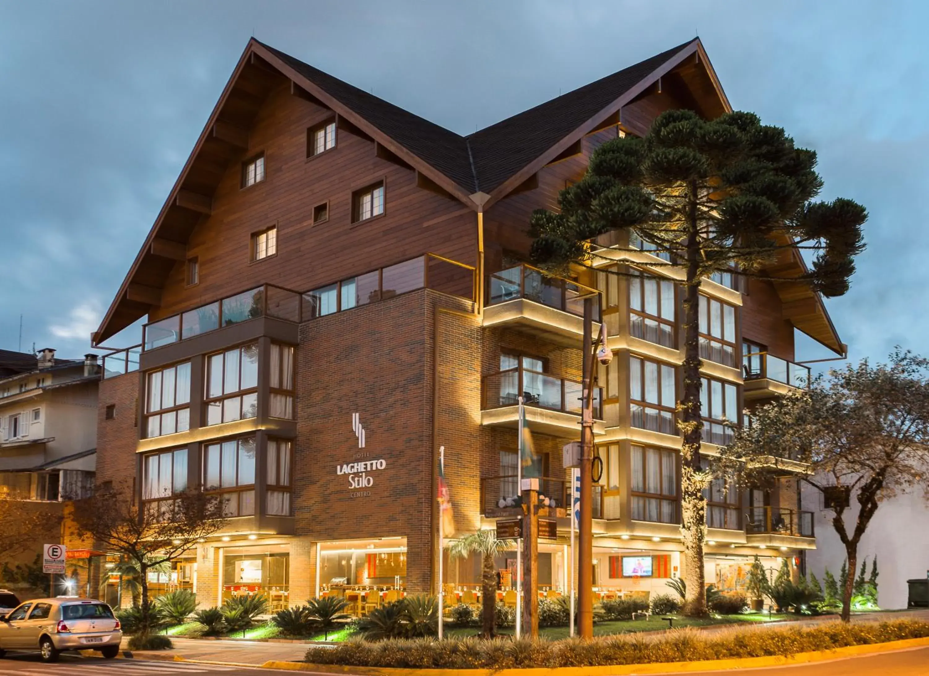Facade/entrance in Hotel Laghetto Stilo Centro Facade/entrance in Hotel Laghetto Stilo Centro