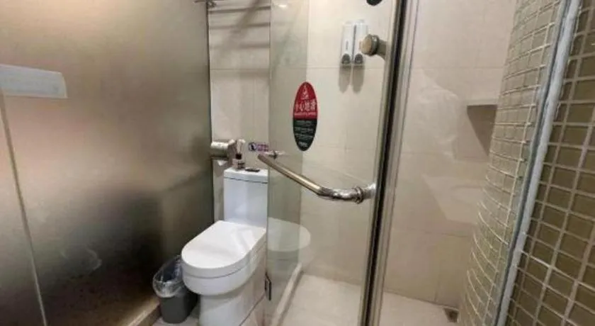 GreenTree Inn Shenzhen Guanggang Port Futian South Road Express Hotel