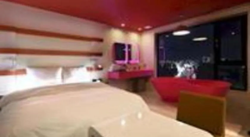 Bed in Circle Hotel Seoul