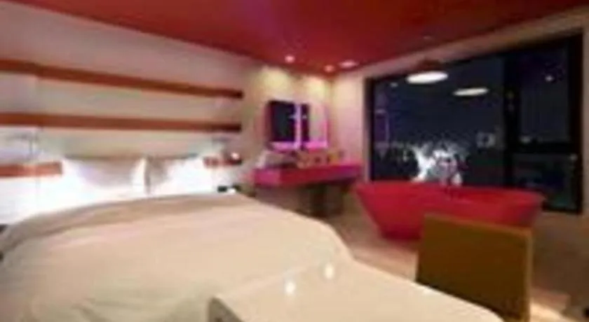 Bed in Circle Hotel Seoul