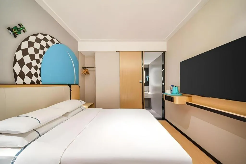 Bed in City Comfort Inn Guangzhou Tiyu West Road Metro Station