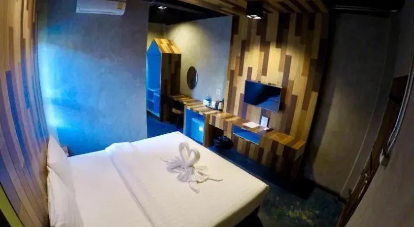 BAANKONPAI BAANKONPAI