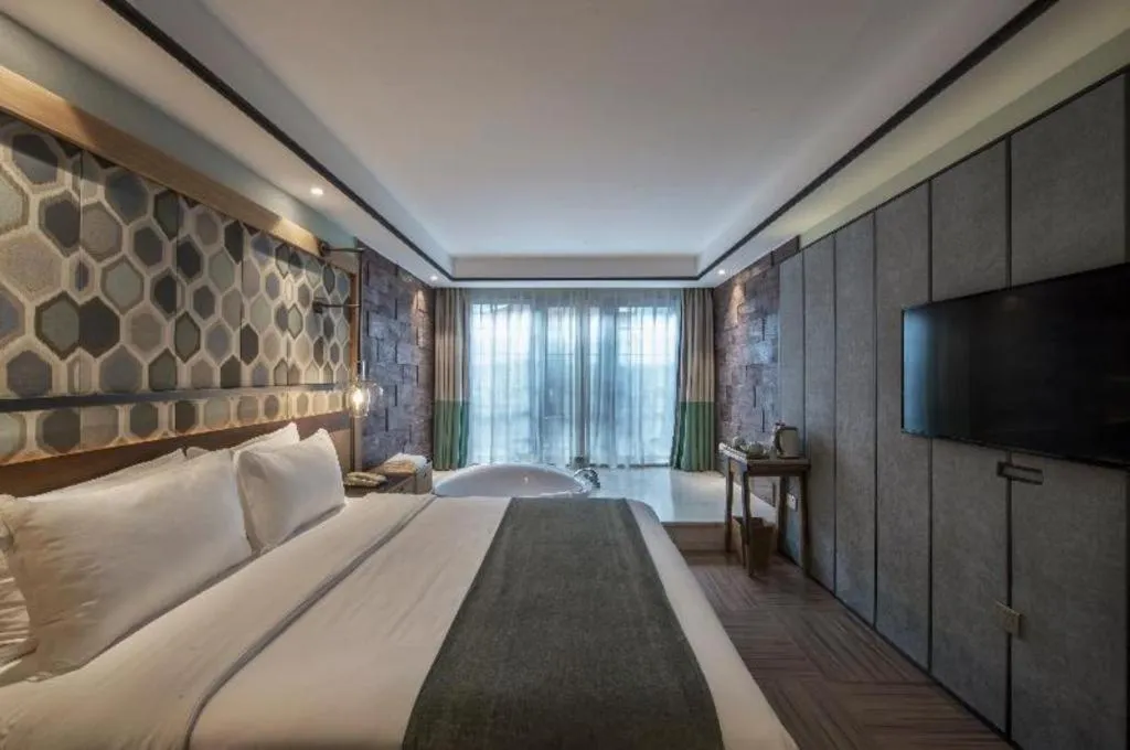 Bed in Hangzhou Cosy Park Hotel