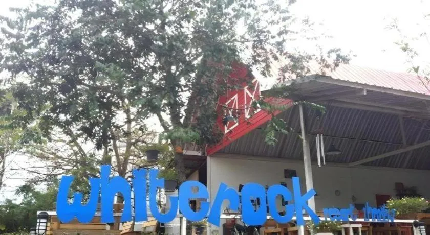 White Rock Resort Pakchong