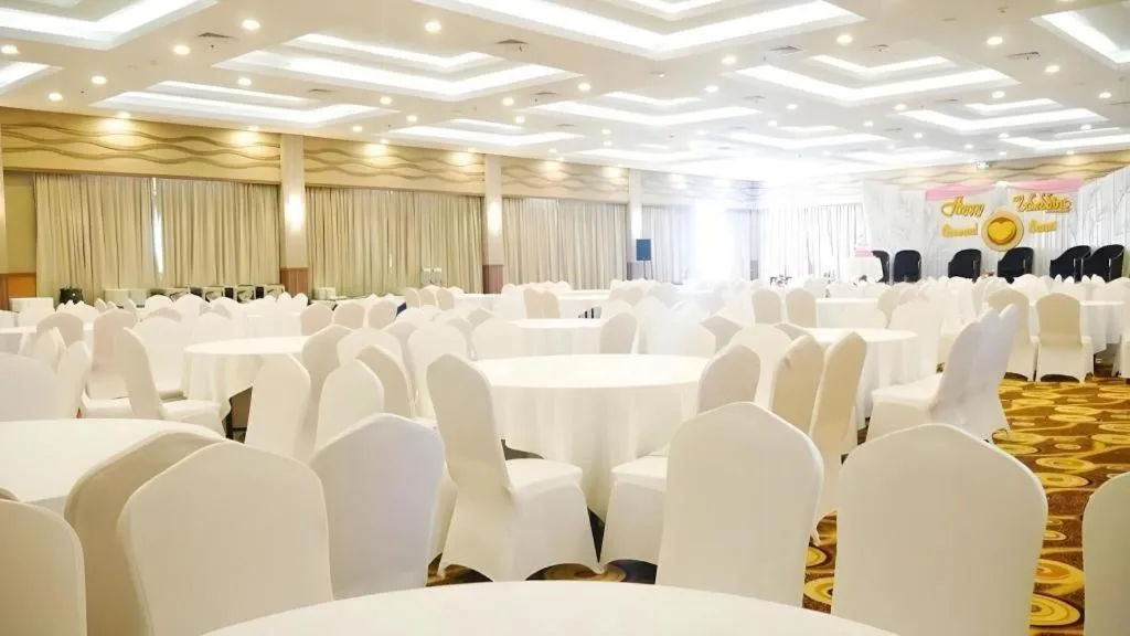 The Golden Bay Hotel Batam