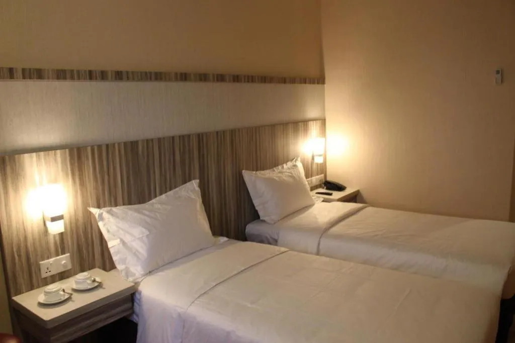 Bed in The Golden Bay Hotel Batam