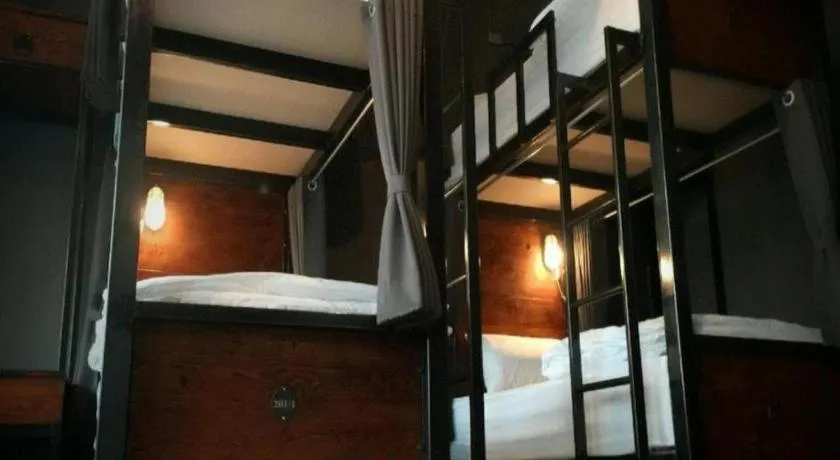 Bed in Rider bedroom hostel & cafe