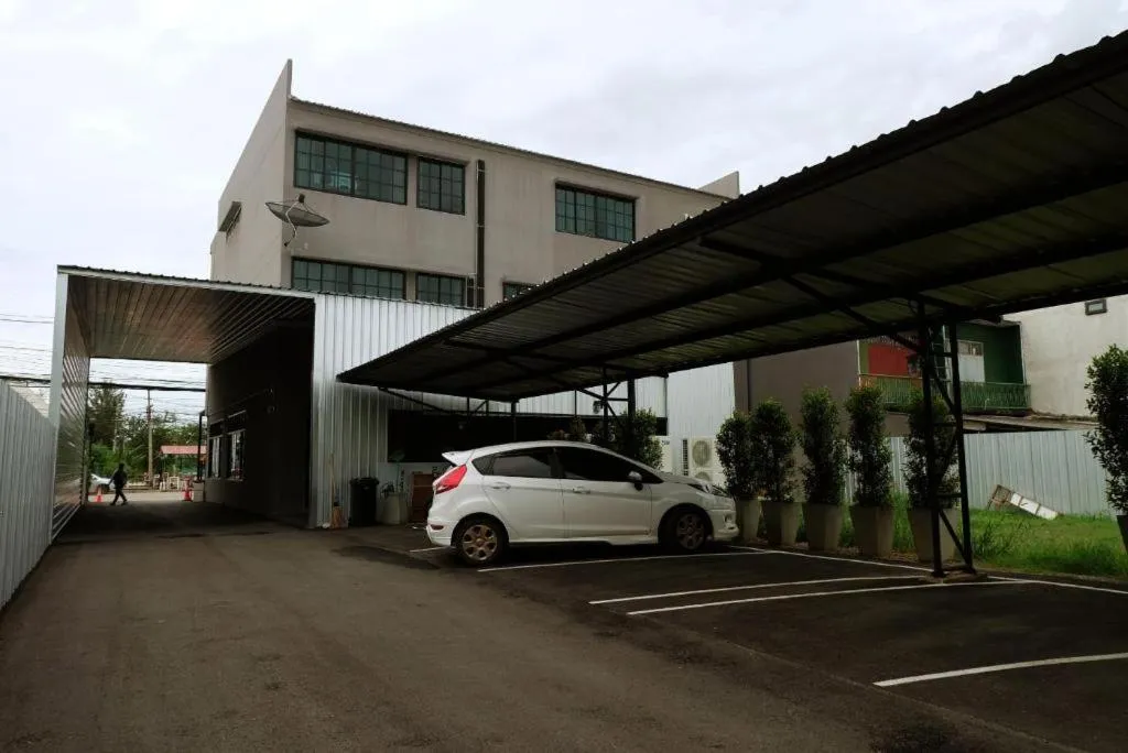 Rider bedroom hostel & cafe