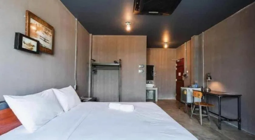 Bed in Rider bedroom hostel & cafe