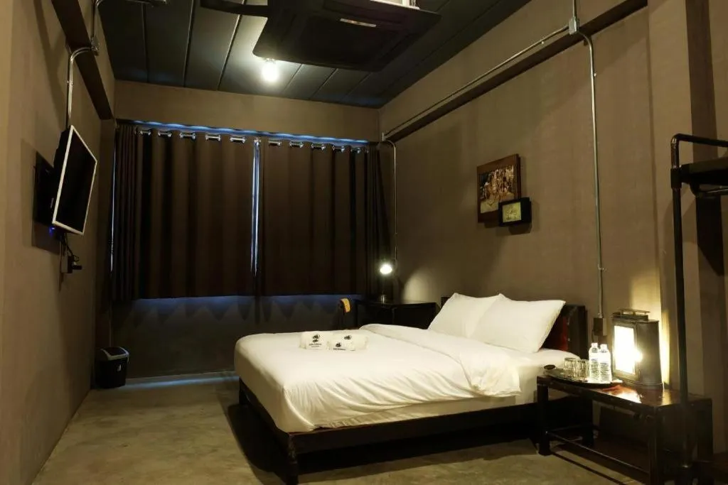 Bed in Rider bedroom hostel & cafe