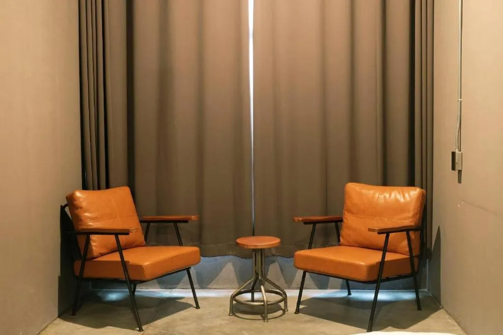 Rider bedroom hostel & cafe