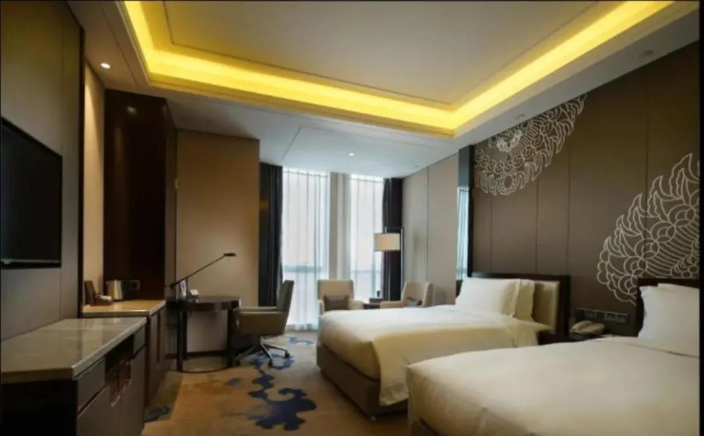Bed in Beijing Grand Skylight International Hotel