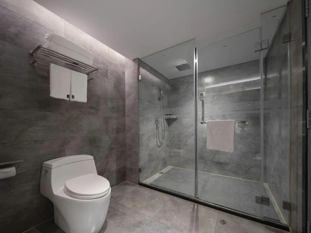 Aishang Hotel (Lecong Furniture Mall, Foshan)