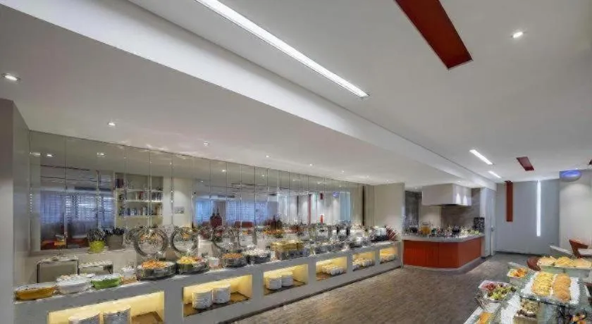 Aishang Hotel (Lecong Furniture Mall, Foshan)