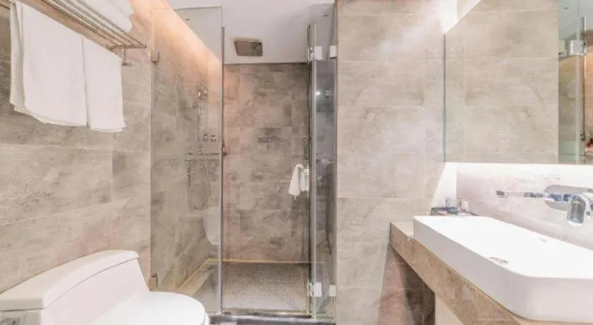 Aishang Hotel (Lecong Furniture Mall, Foshan)