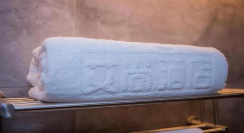 Aishang Hotel (Lecong Furniture Mall, Foshan)