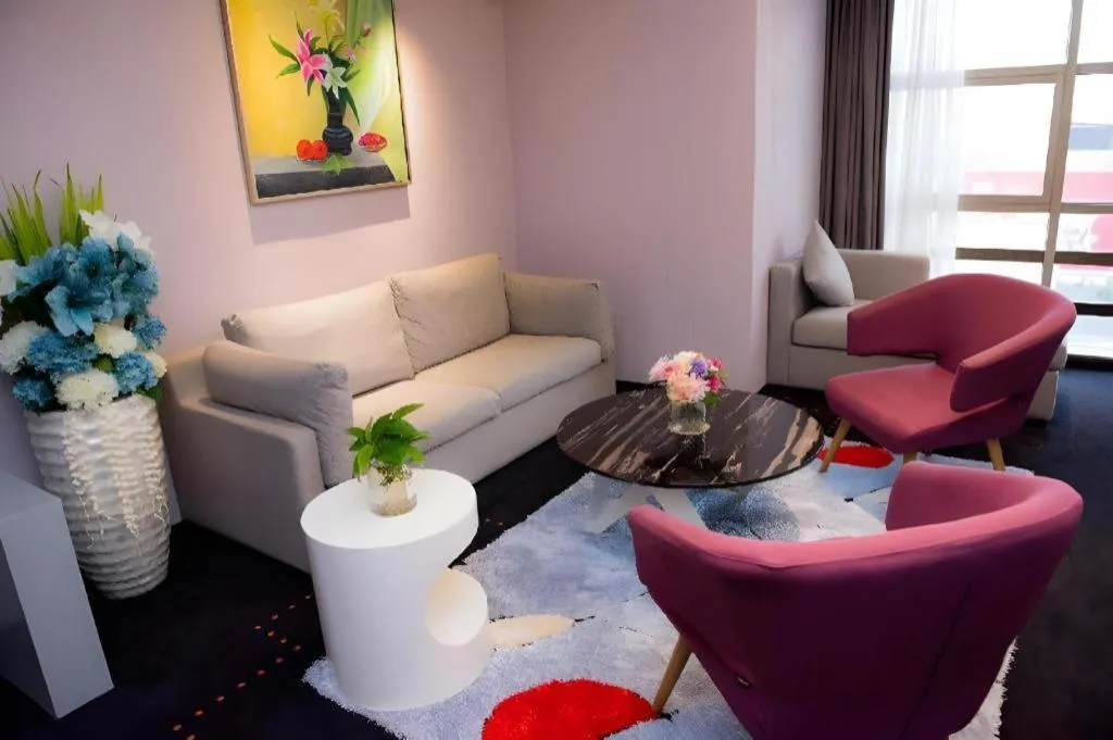 Aishang Hotel (Lecong Furniture Mall, Foshan)