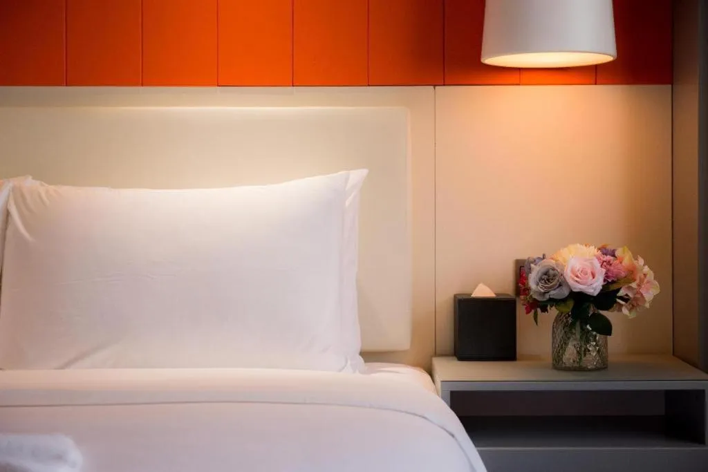 Bed in Aishang Hotel (Lecong Furniture Mall, Foshan)