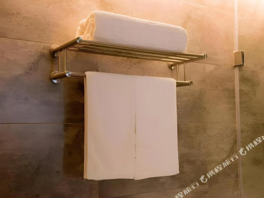 Aishang Hotel (Lecong Furniture Mall, Foshan)