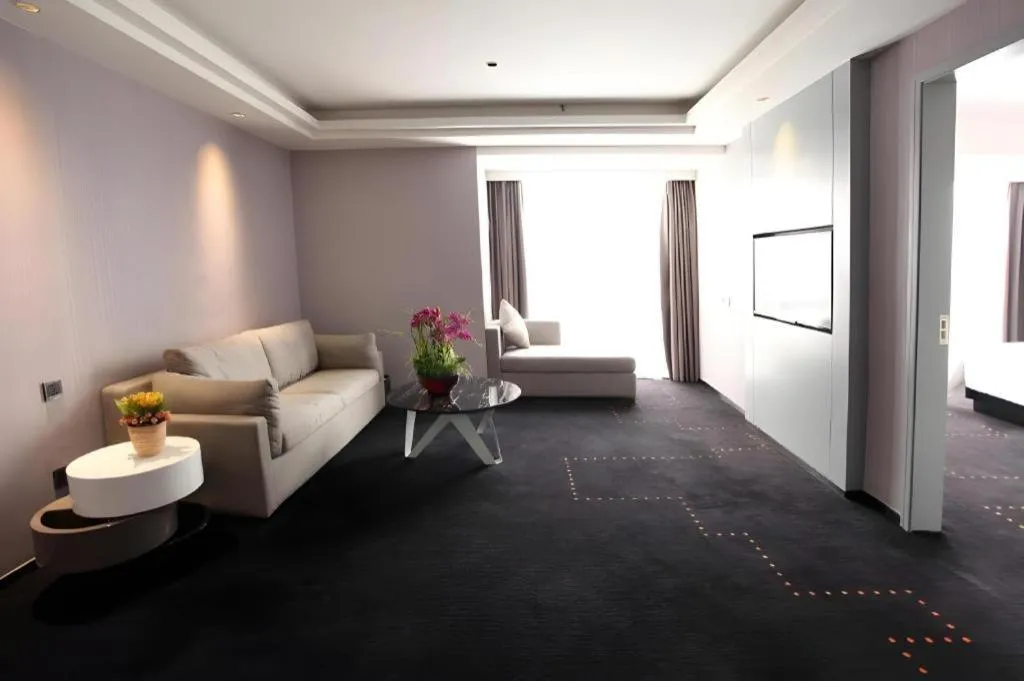 Aishang Hotel (Lecong Furniture Mall, Foshan)