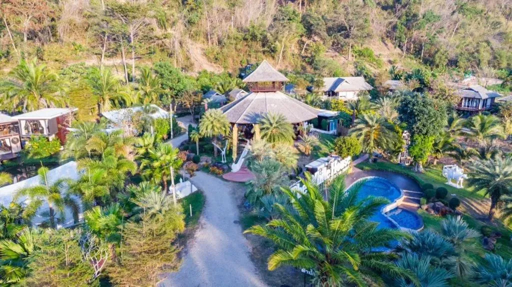 The White House Boutique Resort