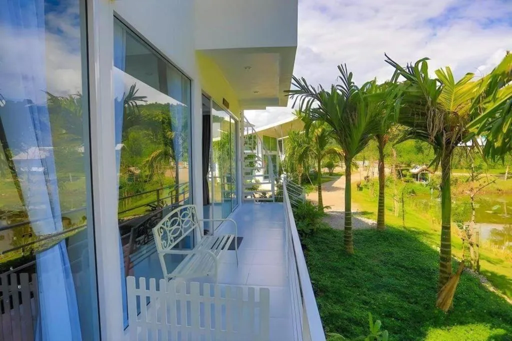 The White House Boutique Resort