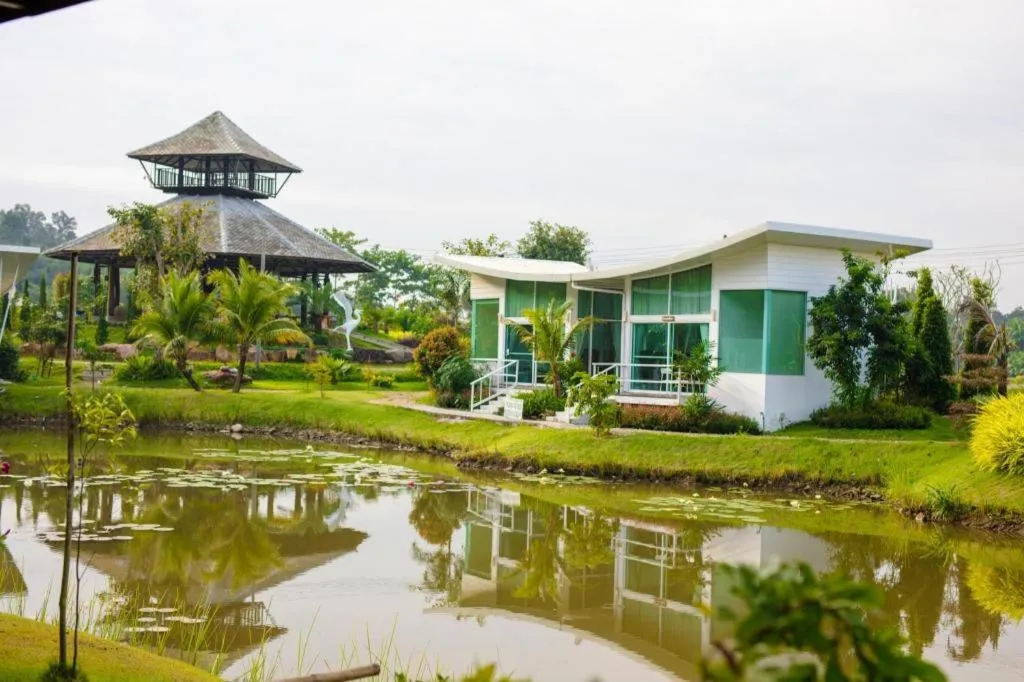 The White House Boutique Resort