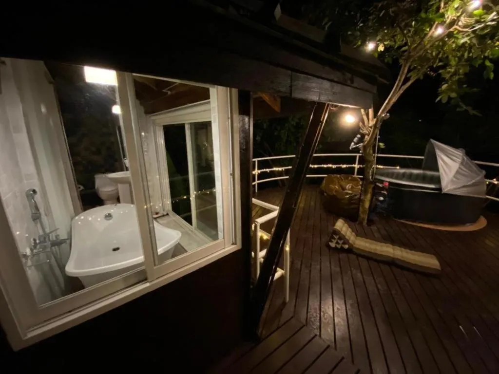 The White House Boutique Resort