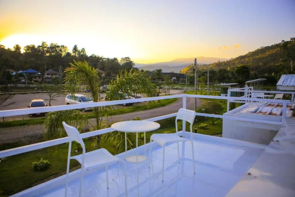 The White House Boutique Resort