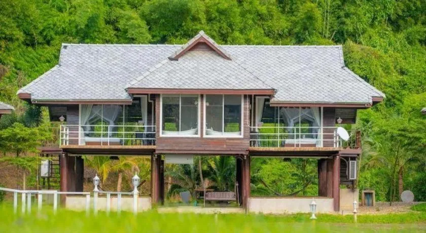 The White House Boutique Resort