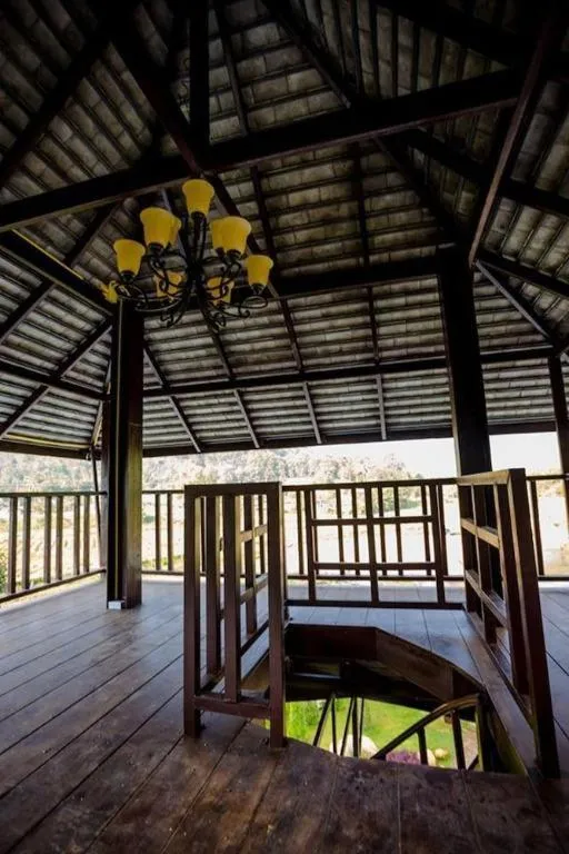 The White House Boutique Resort