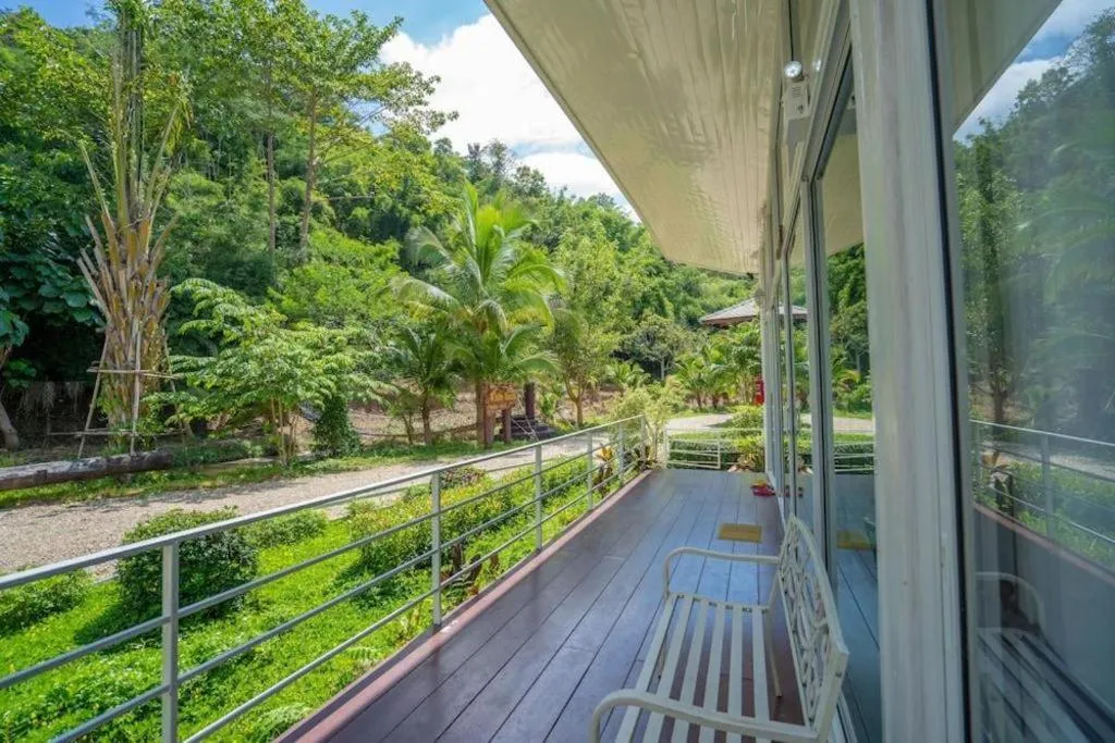 The White House Boutique Resort