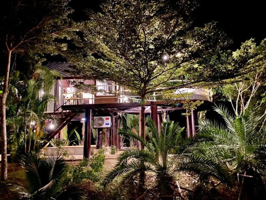 The White House Boutique Resort