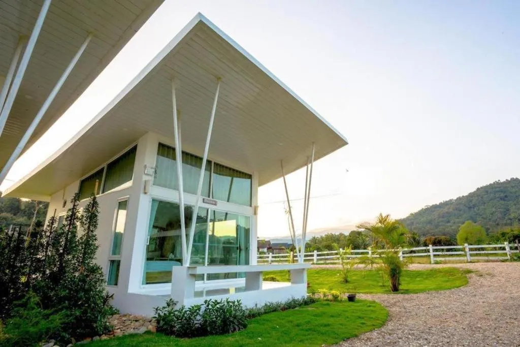 The White House Boutique Resort