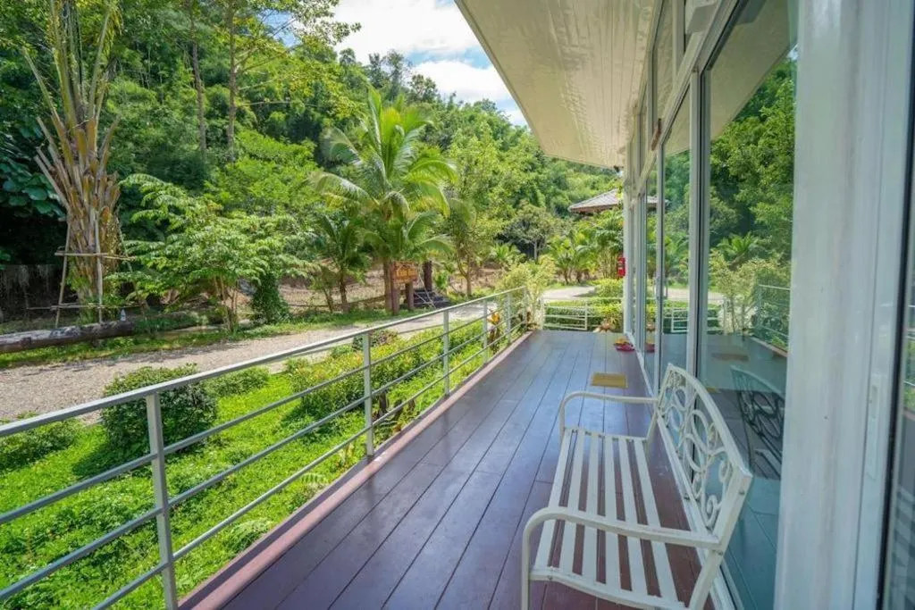 The White House Boutique Resort