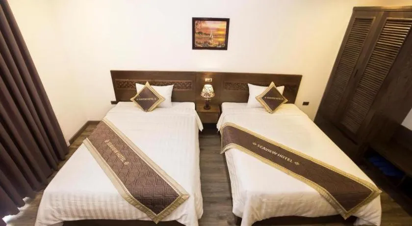 Bed in Grand Sea View Hotel