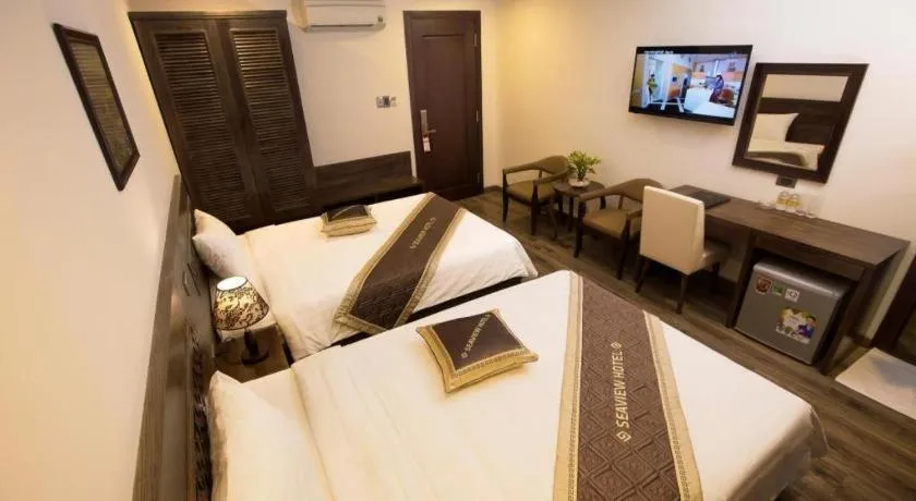 Bed in Grand Sea View Hotel