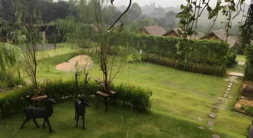 Baansuanpai Noppakao Baansuanpai Noppakao