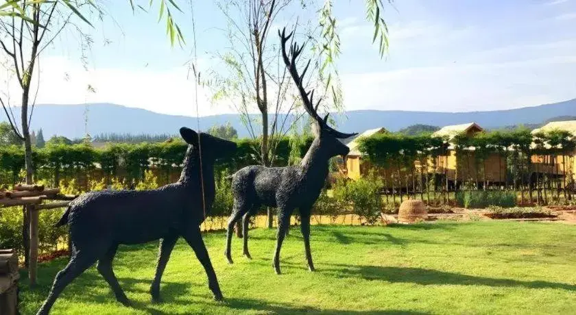 Baansuanpai Noppakao Baansuanpai Noppakao