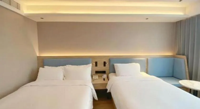 Bed in GreenTree Inn Hangzhou Linan Wanma Road Express Hotel