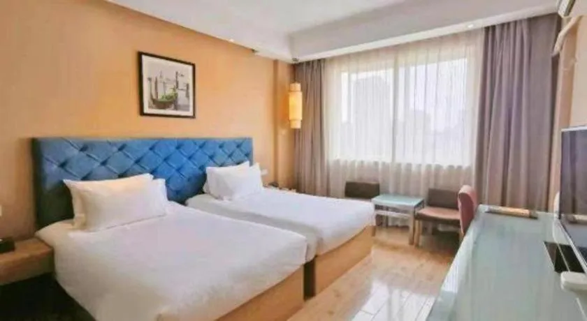 Bed in GreenTree Inn Hangzhou Linan Wanma Road Express Hotel