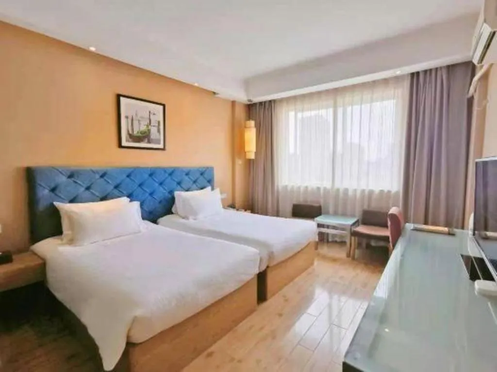 Bed in GreenTree Inn Hangzhou Linan Wanma Road Express Hotel