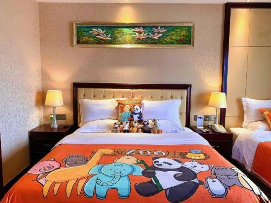 Bed in Taishan Bojue Hotel