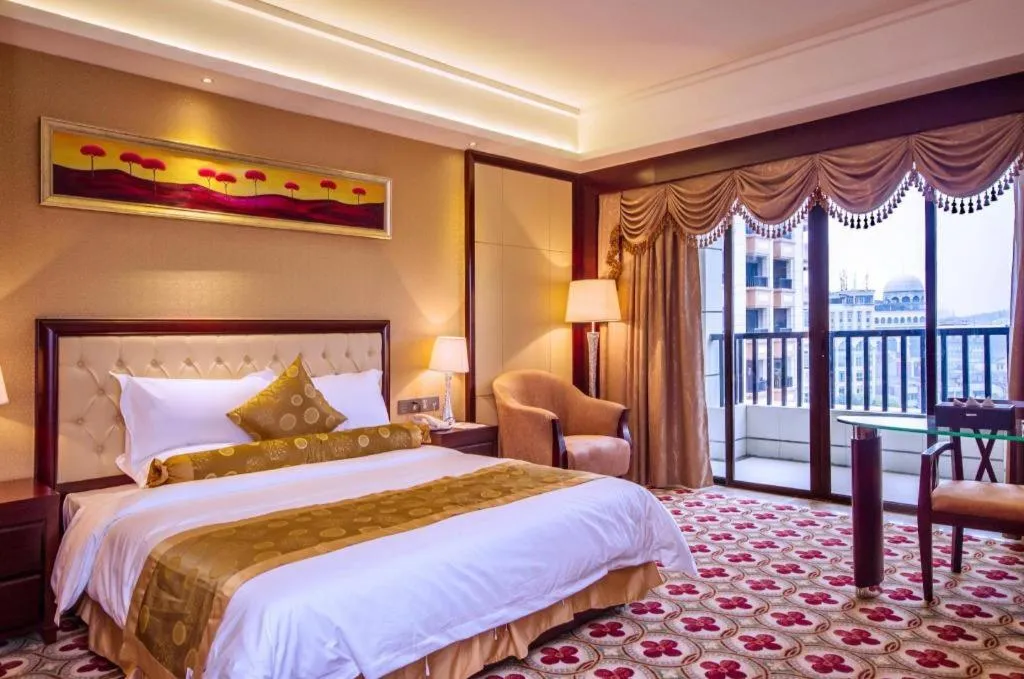 Bed in Taishan Bojue Hotel