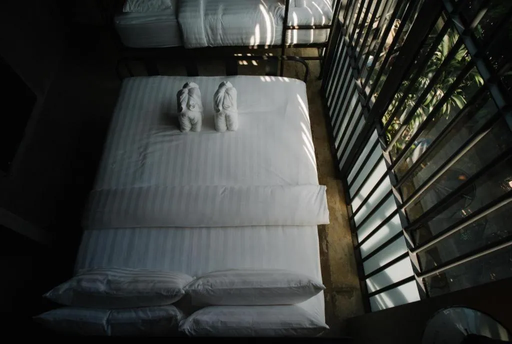 Bed in sook station