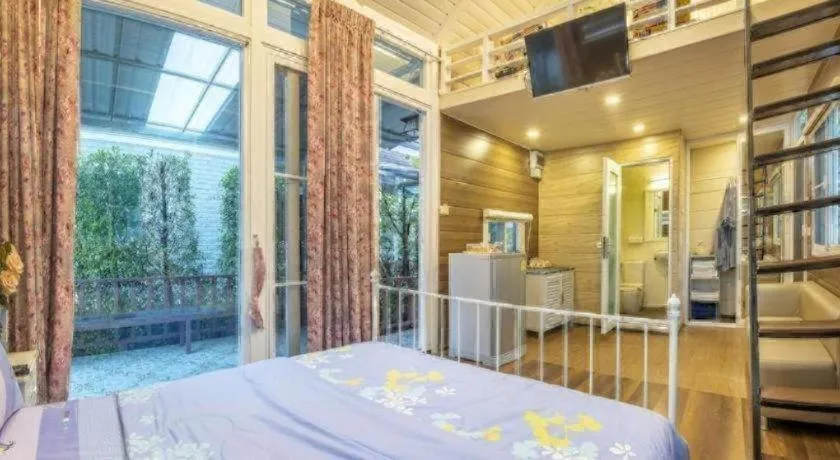 Bed in Greenview Resort