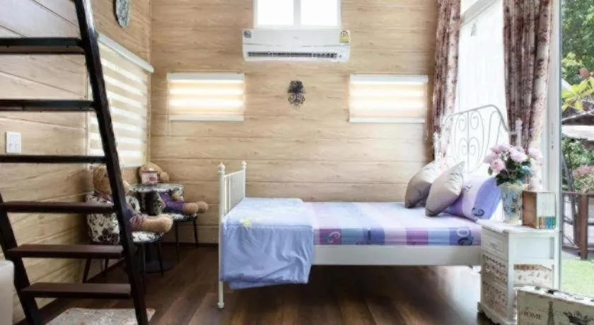 Bed in Greenview Resort