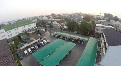 Nartsiri Hotel