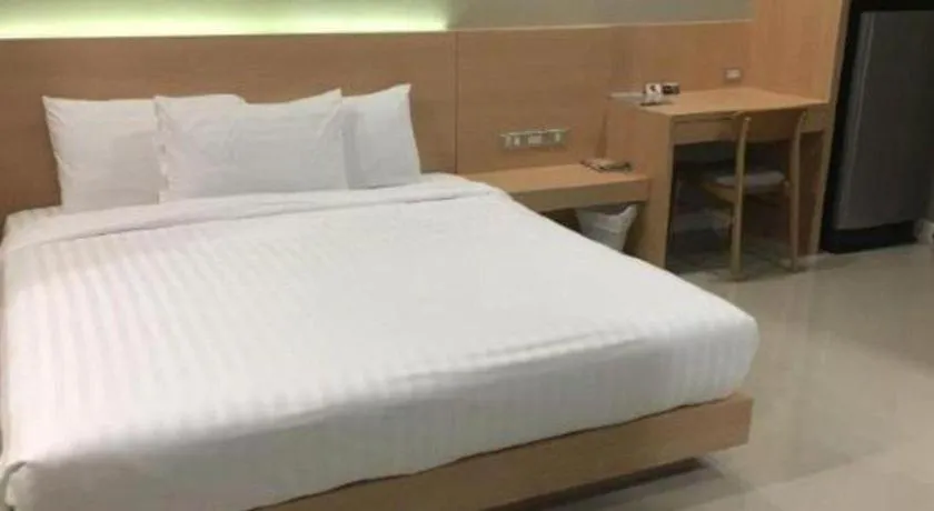 Bed in M-one Residence